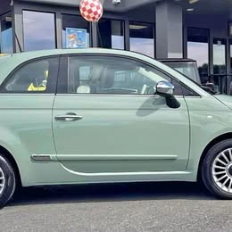 2013 Fiat  500 Lounge FWD - 2388