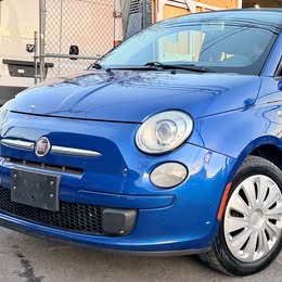 2012 Fiat 500  Convertible 5 Speed