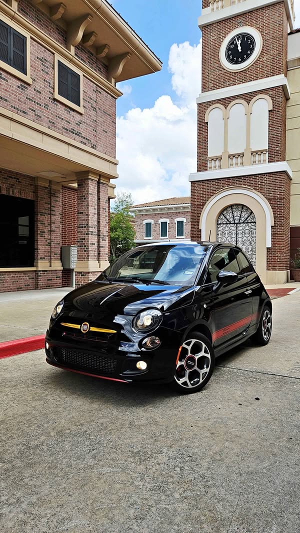 2016 Fiat 500 - Sport Hatchback 2D
