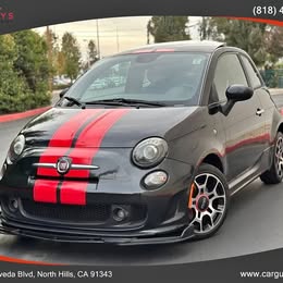 2013 Fiat 500 turbo hatchback 2d