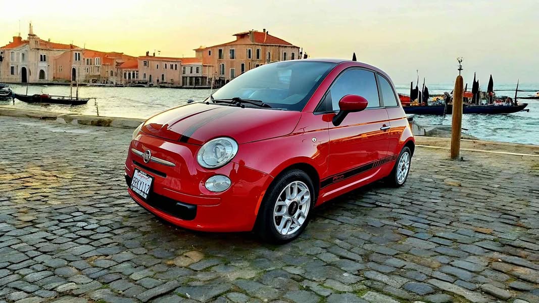 2013 Fiat 500 - Pop Hatchback 2D
