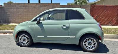 2012 Fiat 500 - Lounge Hatchback 2D