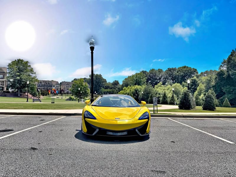 2019 Mclaren 570S - Spider Convertible 2D