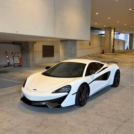 2017 McLaren 570s