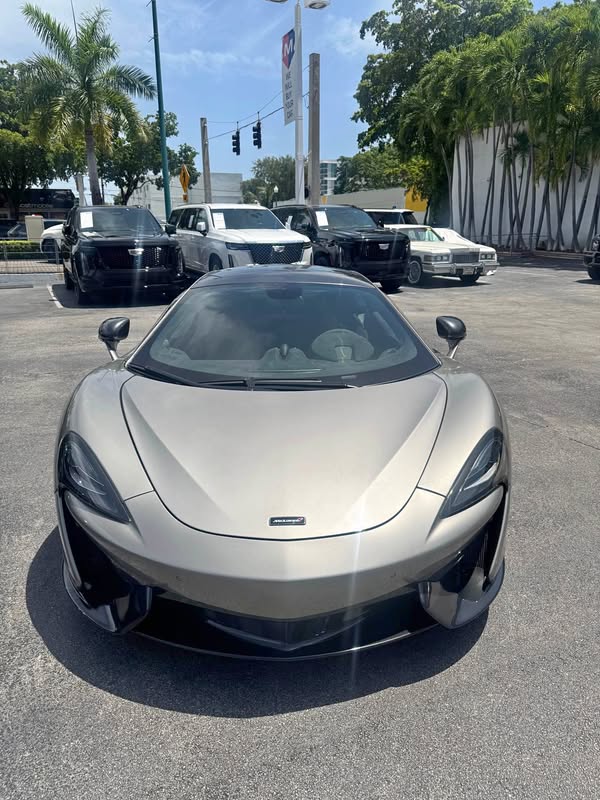 2018 Mclaren 570S - Coupe 2D