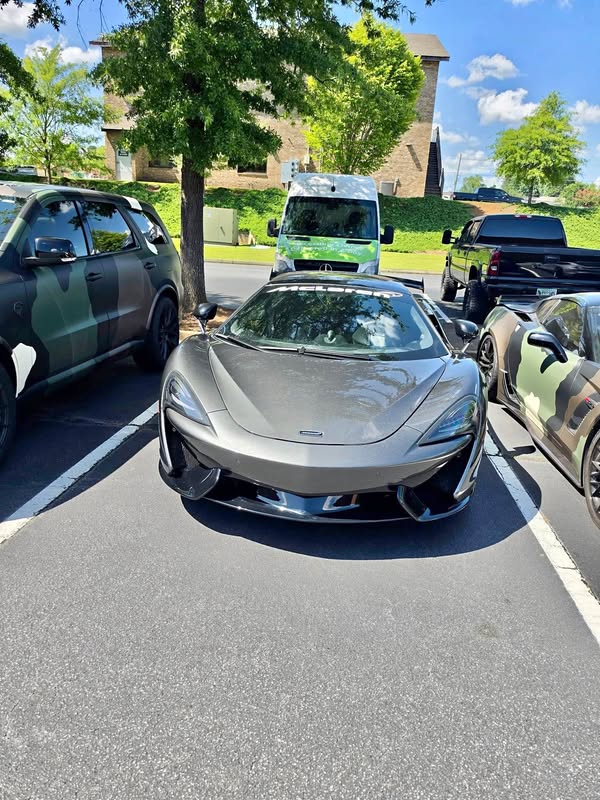 2020 Mclaren 570S - Spider Convertible 2D