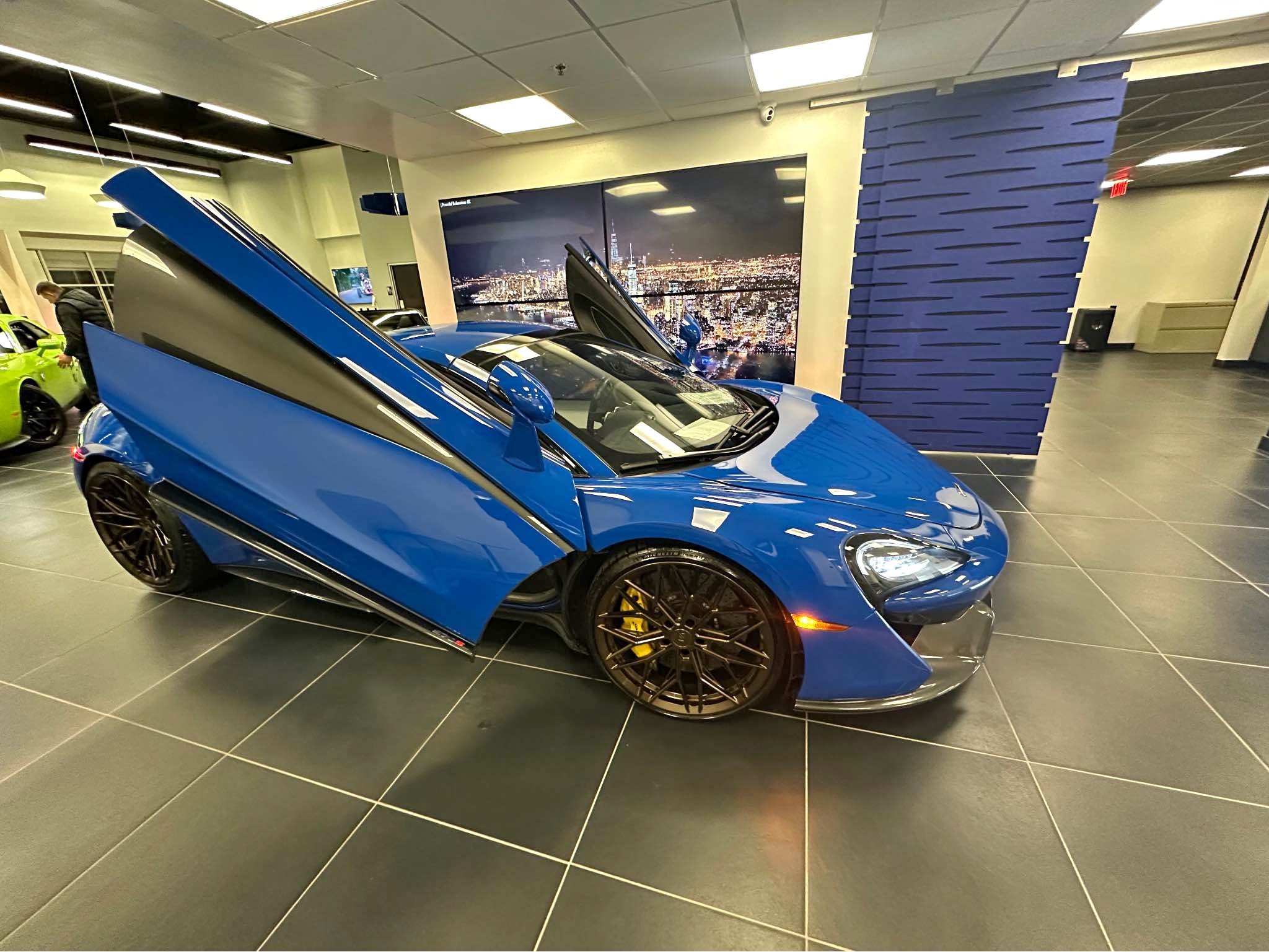 2019 Mclaren 570S - Spider Convertible 2D