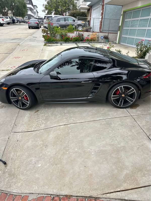 2020 Porsche 718 Cayman - S Coupe 2D