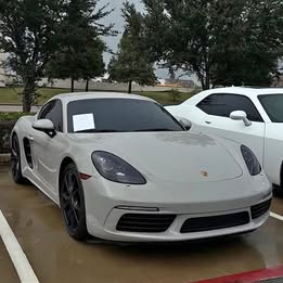 2021 Porsche 718 Cayman