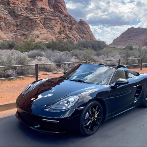2017 Porsche 718 Boxster - 718 Boxster