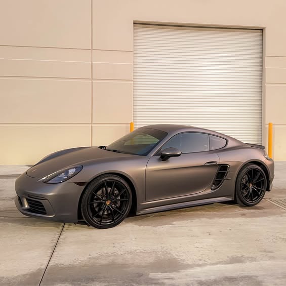 2018 Porsche 718 Cayman - 718 Cayman