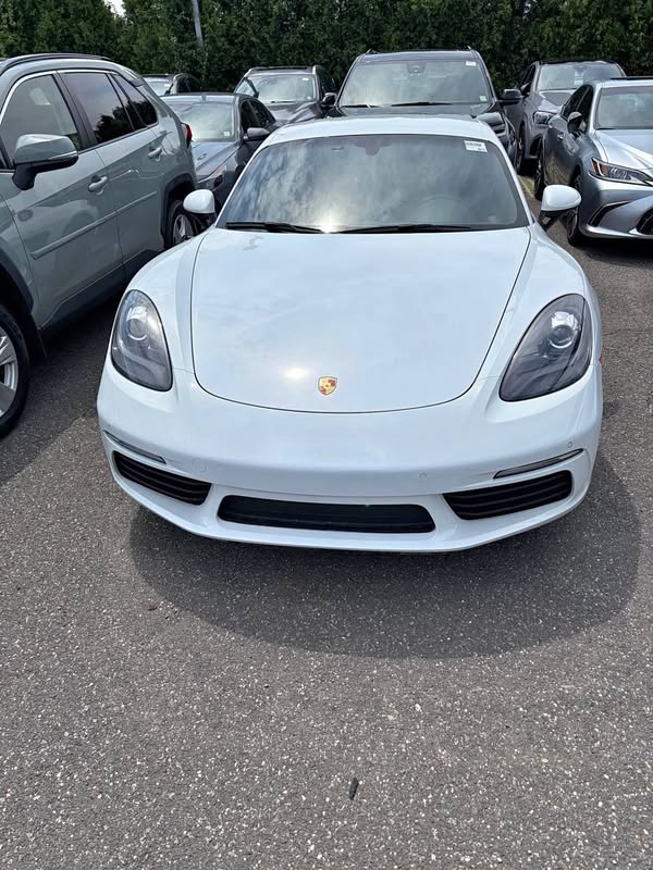 2018 Porsche 718 Cayman - 718 Cayman