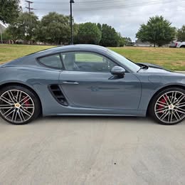 2017 Porsche Porsche+718+Cayman Sport+model