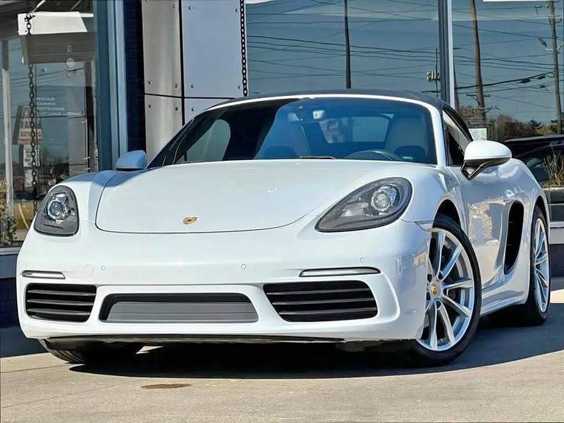 2017 Porsche 718 Base