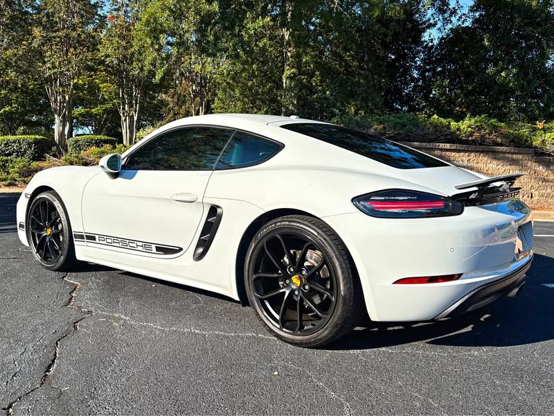 2018 Porsche 718 Cayman - 718 Cayman