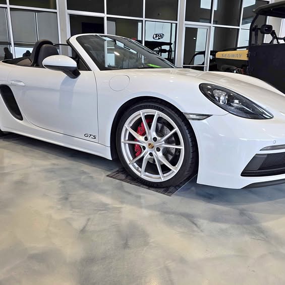 2018 Porsche 718 Boxster - 718 Boxster