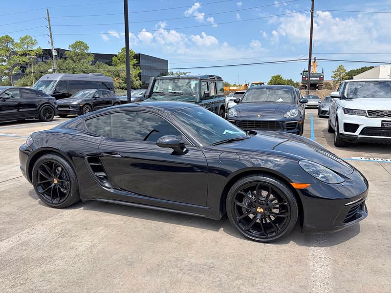 2024 Porsche 718 Cayman - Coupe 2D