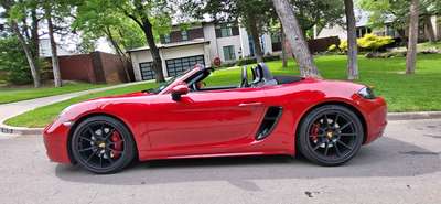 2021 Porsche 718 Boxster - GTS 4.0 Roadster 2D