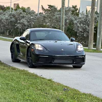 2018 Porsche 718 Cayman - Coupe 2D