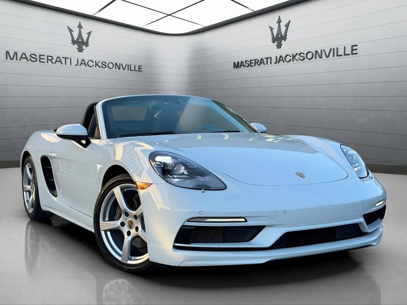 2022 Porsche 718 boxster t