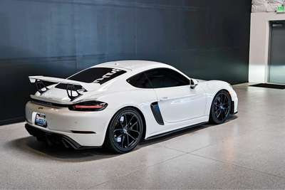 2018 Porsche 718 Cayman - GT4