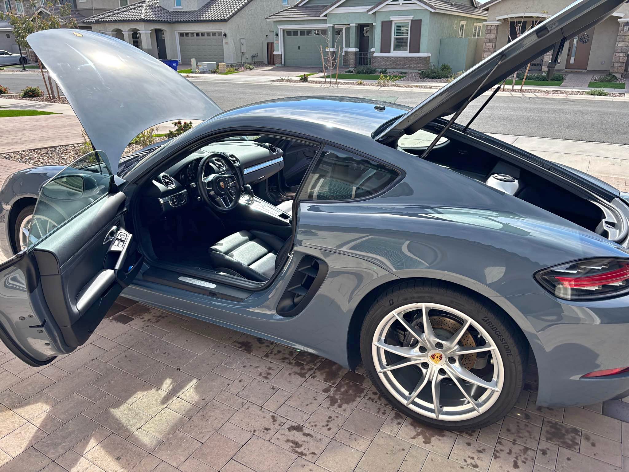 2018 Porsche 718 Cayman - 718 Cayman