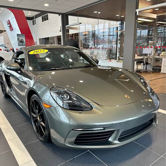 2025 Porsche 718 Cayman - Coupe 2D