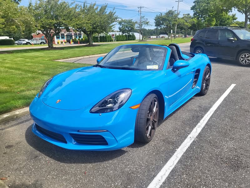 2023 Porsche boxster 718