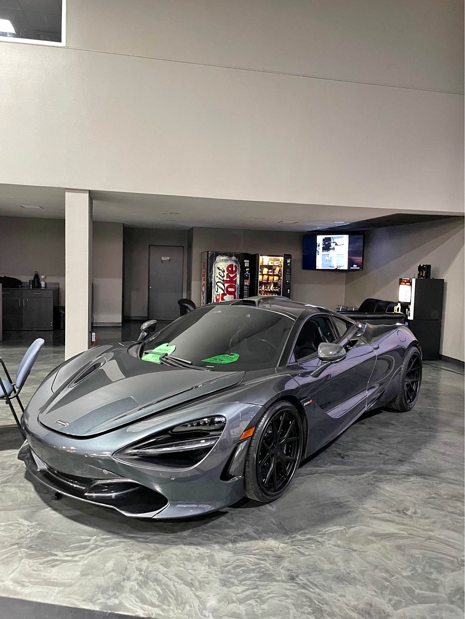 2018 Mclaren 720S - Coupe 2D