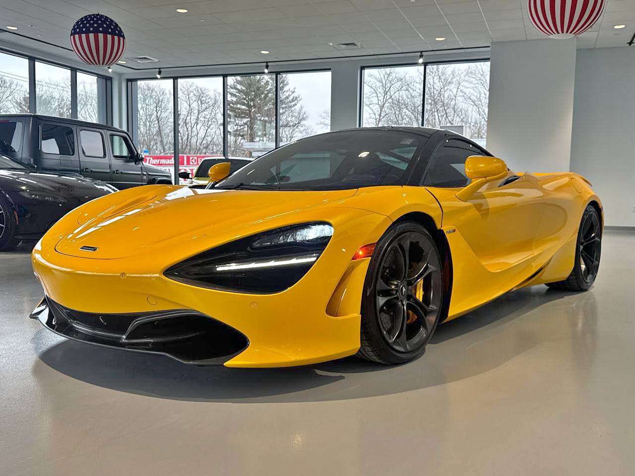 2019 Mclaren 720S - Coupe 2D