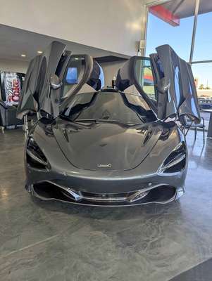 2018 Mclaren 720S - Luxury Coupe 2D