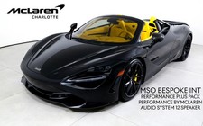 2022 McLaren 720S Performance