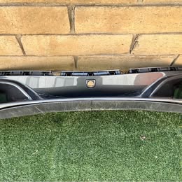 2017\u20132022 McLaren 720S Front Bumper Diffuser \/ Splitter \/ Valance Trim