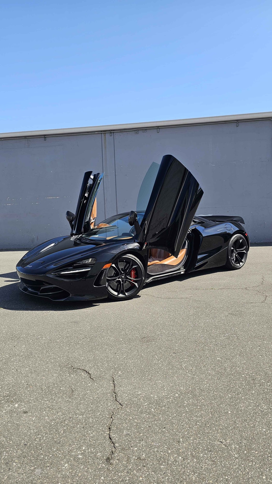 2020 Mclaren 720S Luxury Convertible 2D