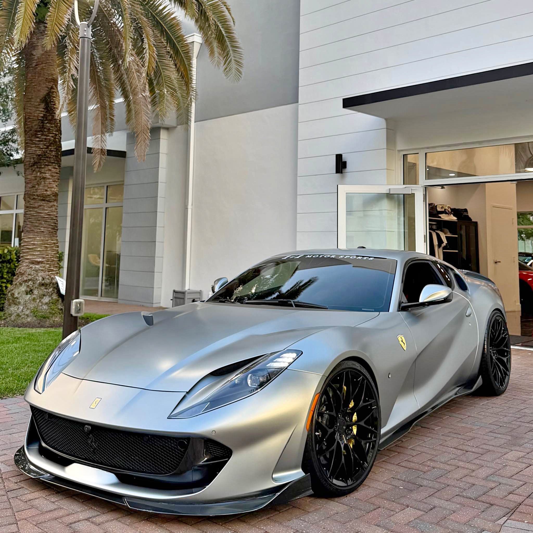 2018 Ferrari 812 Superfast - Coupe 2D