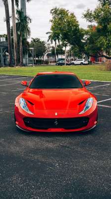 2020 Ferrari 812 Superfast - Coupe 2D