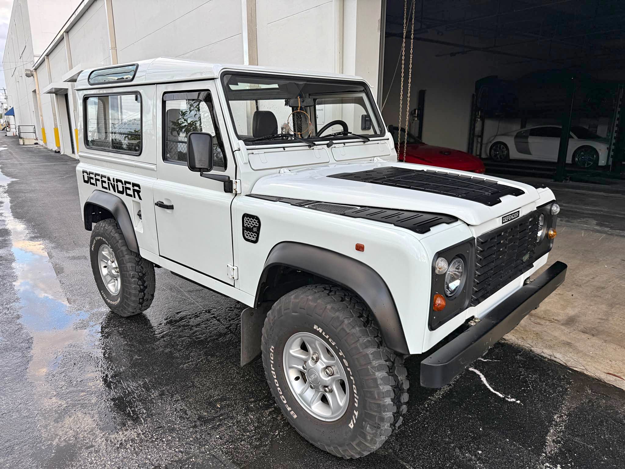 1995 Land Rover Defender 90 - Sport Utility 2D