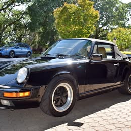 1988 Porsche 911 Carrera Cabriolet