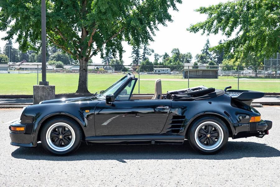 1985 Porsche 911 - Carrera Cabriolet 2D
