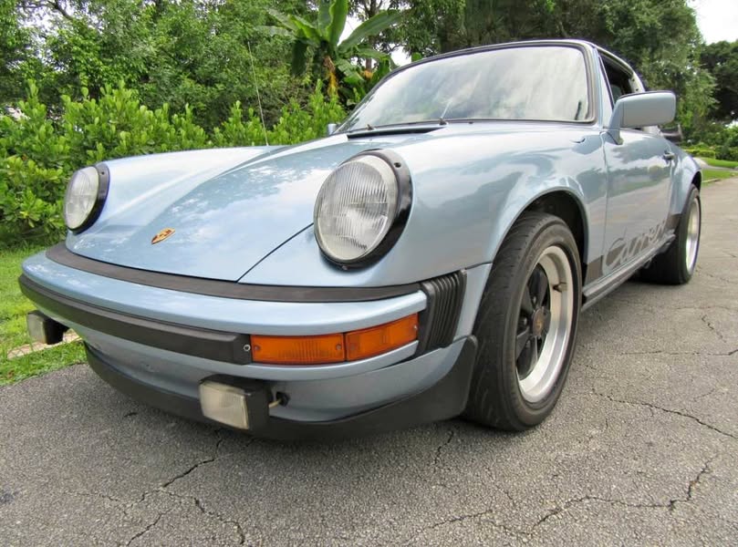 1979 Porsche 911 - Targa Coupe 2D