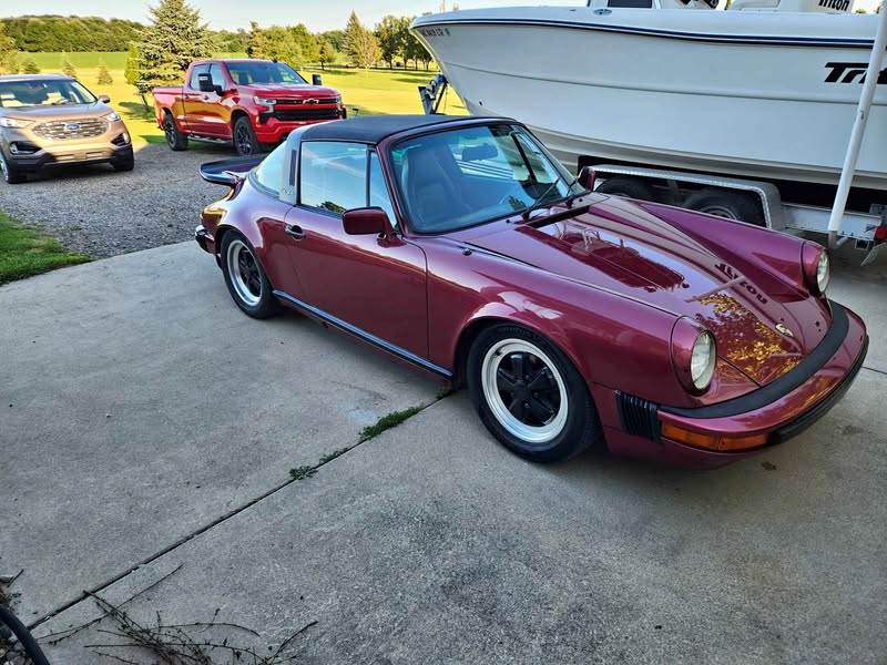 1981 Porsche 911 - Targa Coupe 2D