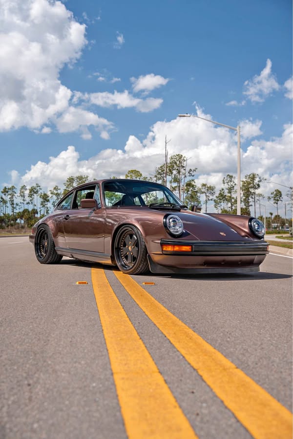 1981 Porsche 911 - Coupe 2D
