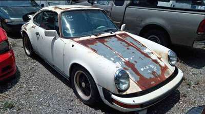1983 Porsche 911 - Coupe 2D