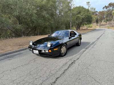 1982 Porsche 928