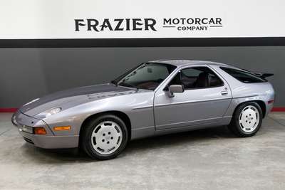 1987 Porsche 928 S4