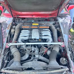 1986 Porsche 928 engine