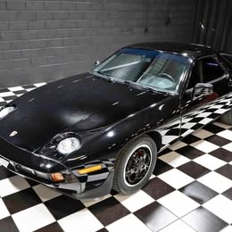 1979 Porsche 928 5 SPEED - FUN - NICE PAINT