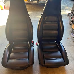 1986-95 Porsche 928 Seats Black Leather great shape - Located: Seattle Washington