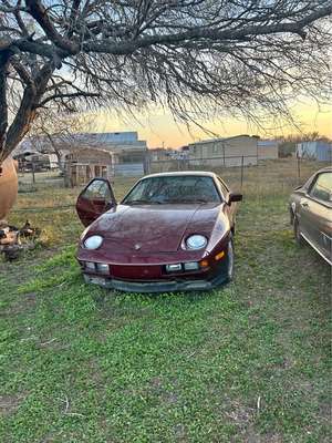 1984 Porsche 928