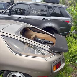 1981 Porsche 928 been sitting for years. Don't know if it runs.